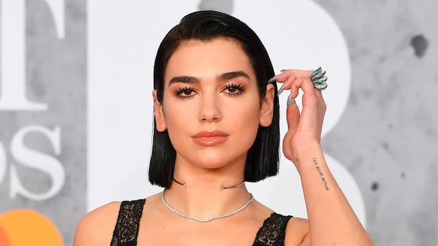 Dua Lipa conquistó en las redes con su look.