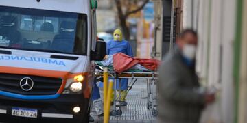 La ocupación de camas críticas, otro récord (José Hernández / La Voz).