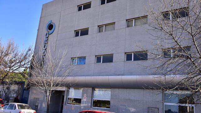 Van a juicio tres médicos por la muerte de 18 bebés. (José Gabriel Hernández / La Voz)