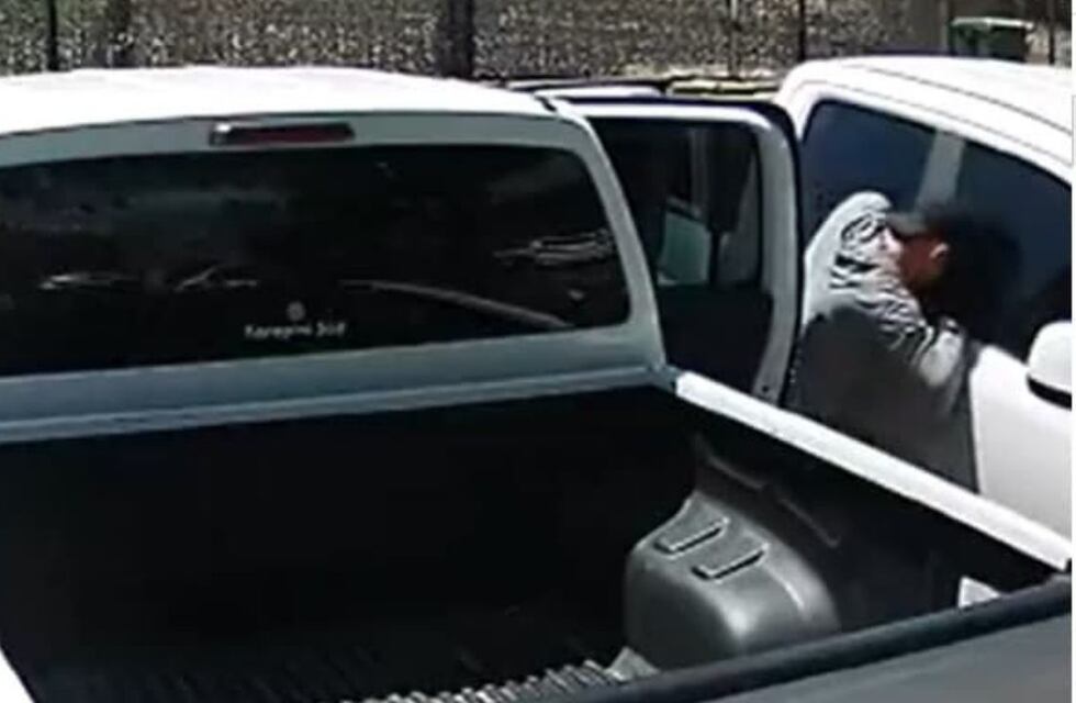 El video de un robo a una camioneta en un centro comercial de Chacras se viralizó y generó preocupación