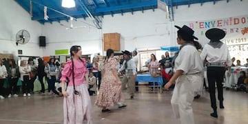 La profesora Melina Gelós dio detalles en el programa radial Contalo Como Quieras de Fm del Mar (100.1) sobre el Paseo de la Tradición