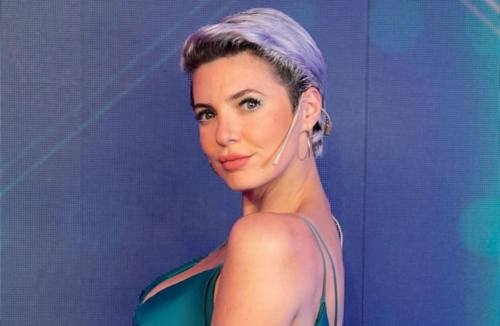 Tamara Bella lució un body cruzado negro y cautivó a sus seguidores de Instagram