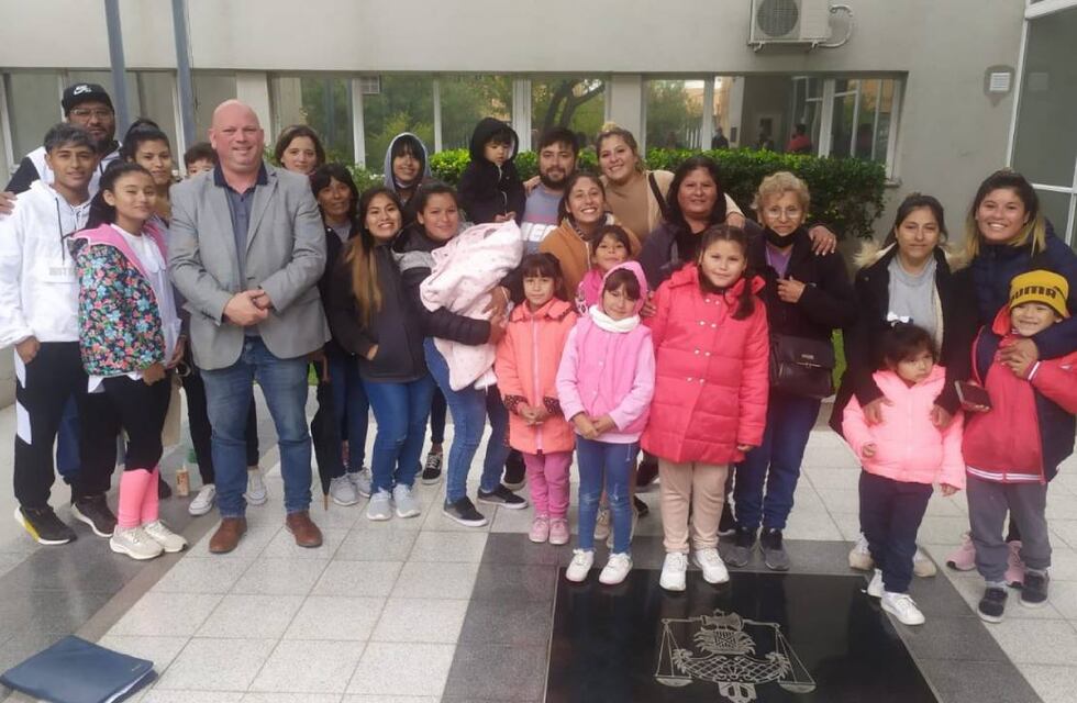 Liberaron al padre y a los hijos que pasaron 60 días presos por golpear a delincuentes