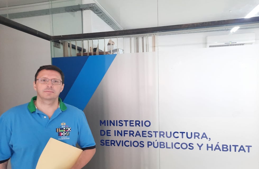 Lisandro Mársico fue a Santa Fe y pidió información por el Acueducto a Rafaela
