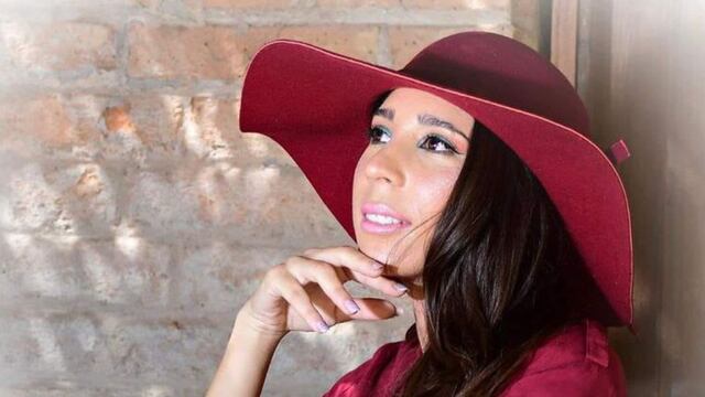 Jennifer Arce es la primera candidata a reina de la Vendimia sordomuda. Sin embargo, su condición no le impide temer grandes proyectos y hacerlos realidad.