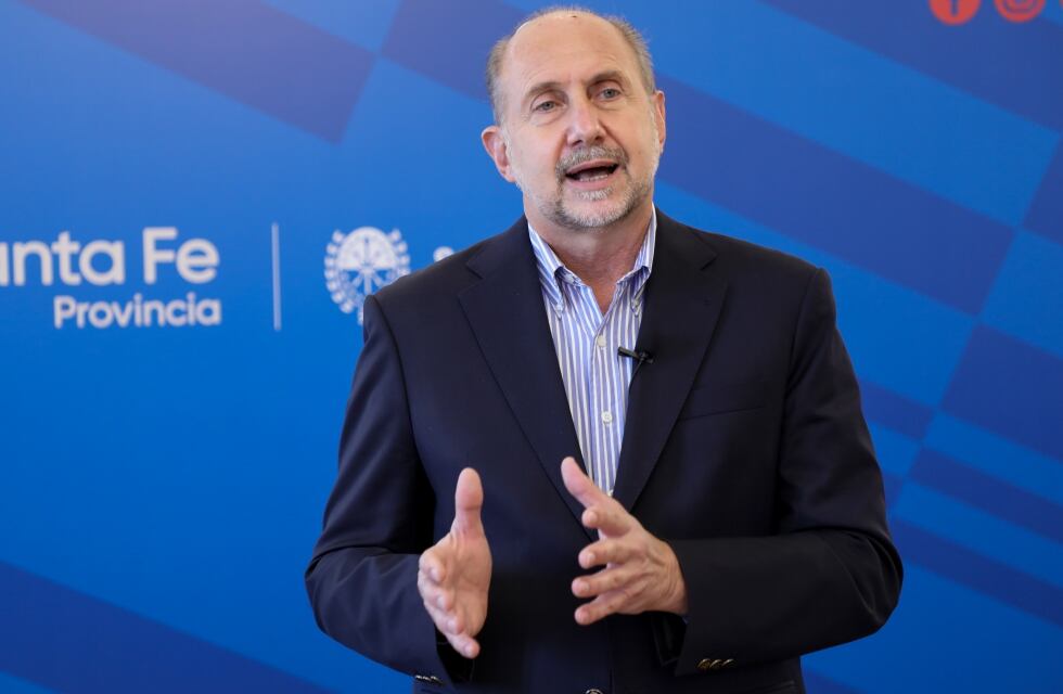 Restricciones en Santa Fe: Perotti detalló cómo funcionará cada sector desde el lunes