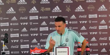 Lionel Scaloni, de cara al duelo ante Brasil en San Juan.