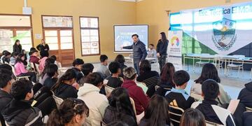 El programa "Juntos es Más Seguro" llega a los Valles.