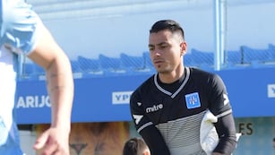 Brian Olivera, ex Instituto y figura en el ascenso de Estudiantes de Río Cuarto, en los planes de Racing.
