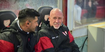 "Me tengo que hacer cargo de este momento", asumió Daniel Oldrá, tras la goleada sufrida por Instituto.