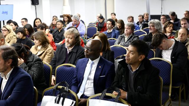 Representantes de importantes compañías, directivos de entidades empresariales, diplomáticos y funcionarios de varias provincias asistieron a la presentación de la Expojuy 2024.