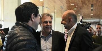 Luis Castellano y Omar Perotti, juntos en un congreso sobre obra pública en Santa Fe