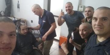 Trabajadores de una empresa de Rosario se raparon para acompañar a su amigo en el trayecto de quimio (Rosario3).