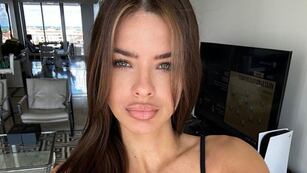 China Suárez enamoró a miles en microbikini roja desde Miami