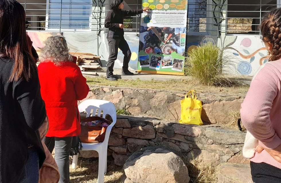 Capacitaron a docentes sobre Bosque Nativo en el Aula Ambiental municipal