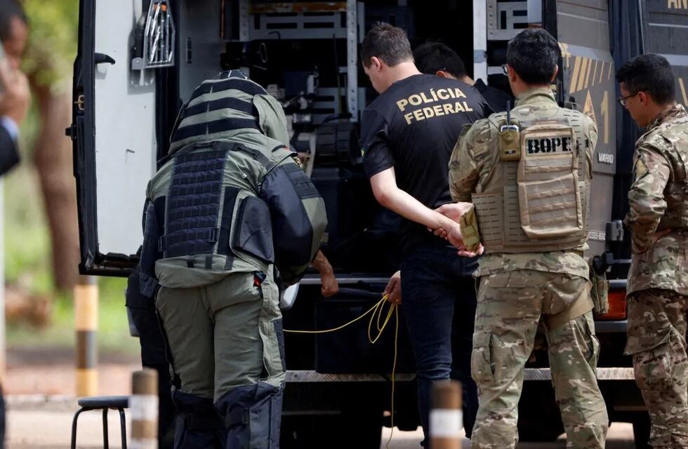 A seis días de la asunción de Lula da Silva como presidente, descubrieron 40 kilos de explosivos listos para ser detonados en Brasilia