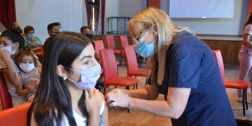 Vacunas covid para adolescentes