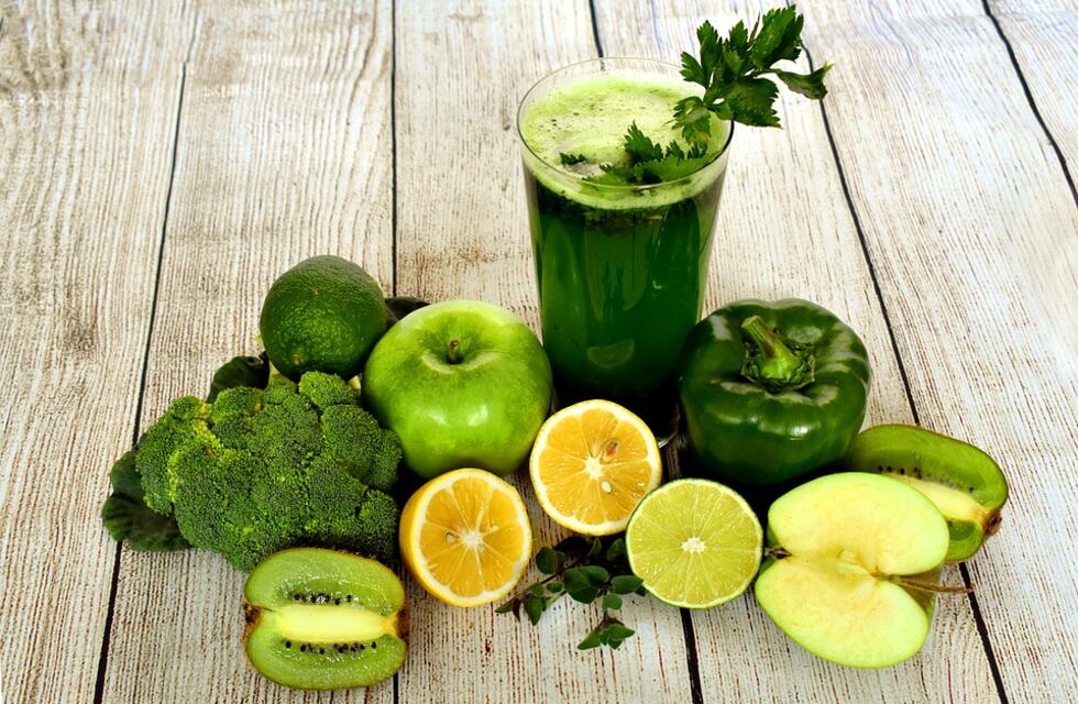 Dieta detox: cómo limpiar el cuerpo después de las fiestas en 24 horas