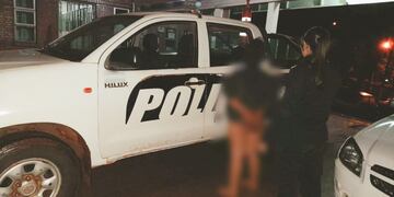 Detienen a una mujer por violencia contra su vecina en Eldorado.