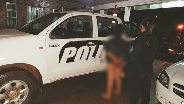 Detienen a una mujer por violencia contra su vecina en Eldorado.