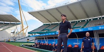 Alexander Medina continuará en el banco de Talleres al menos por una temporada más. (Prensa Talleres)