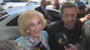 MIrtha Legtand, a sus 98 años, fue a votar este domingo,