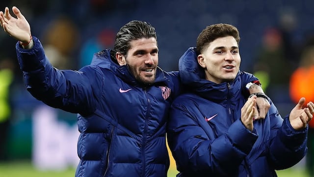 El ocurrente saludo de Rodrigo De Paul a Julián Álvarez.