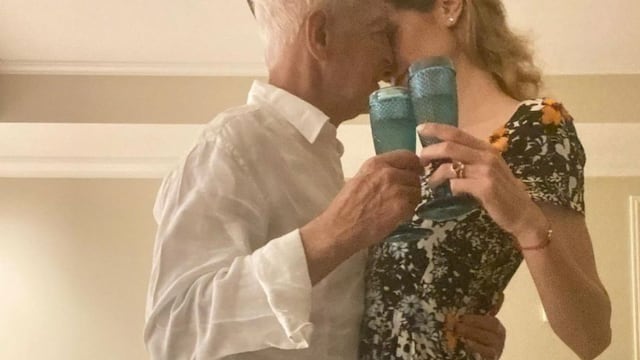Elina Constantini celebró el cumpleaños número 76 de su esposo con mucho amor.