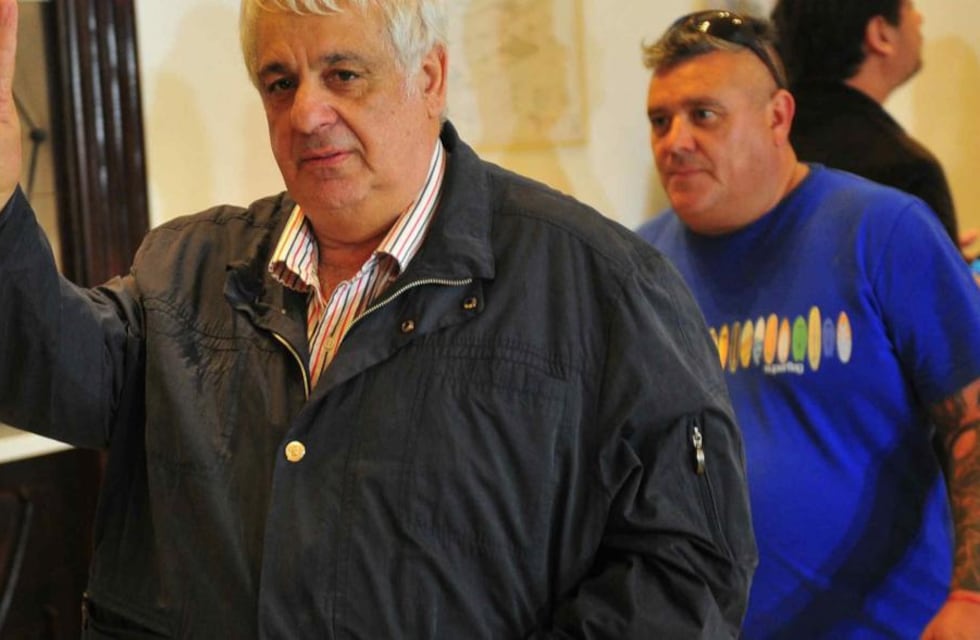 Tras el escrache en una parrilla, piden que se le revoquen la prisión domiciliaria y las salidas laborales a Alberto Samid