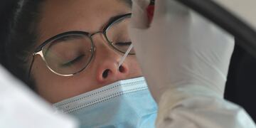 El Ministerio de Salud informó que hasta lka fecha se registraron en Mendoza 164.426 casos positivos confirmados Covid-19. Orlando Pelichotti/Los Andes