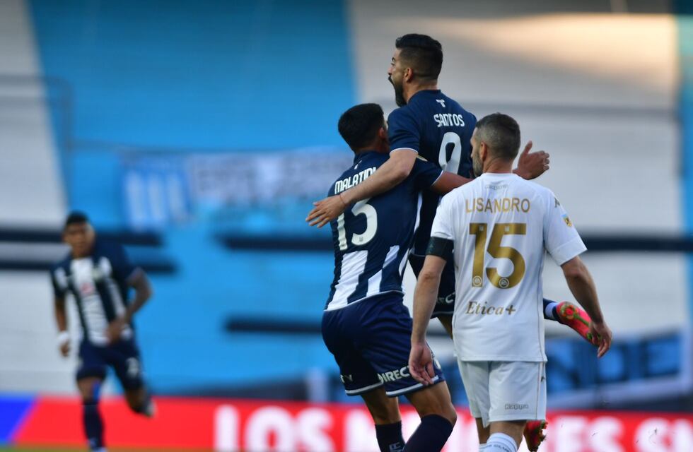 El golazo de Michael Santos para que el Talleres puntero pase al frente en Avellaneda