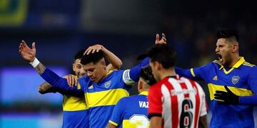 Marcos Rojo luego de convertir el segundo tanto de Boca ante Estudiantes en el triunfo 3-1 por la Liga Profesional de Fútbol.