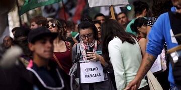 La desocupación tiene rostro de mujer