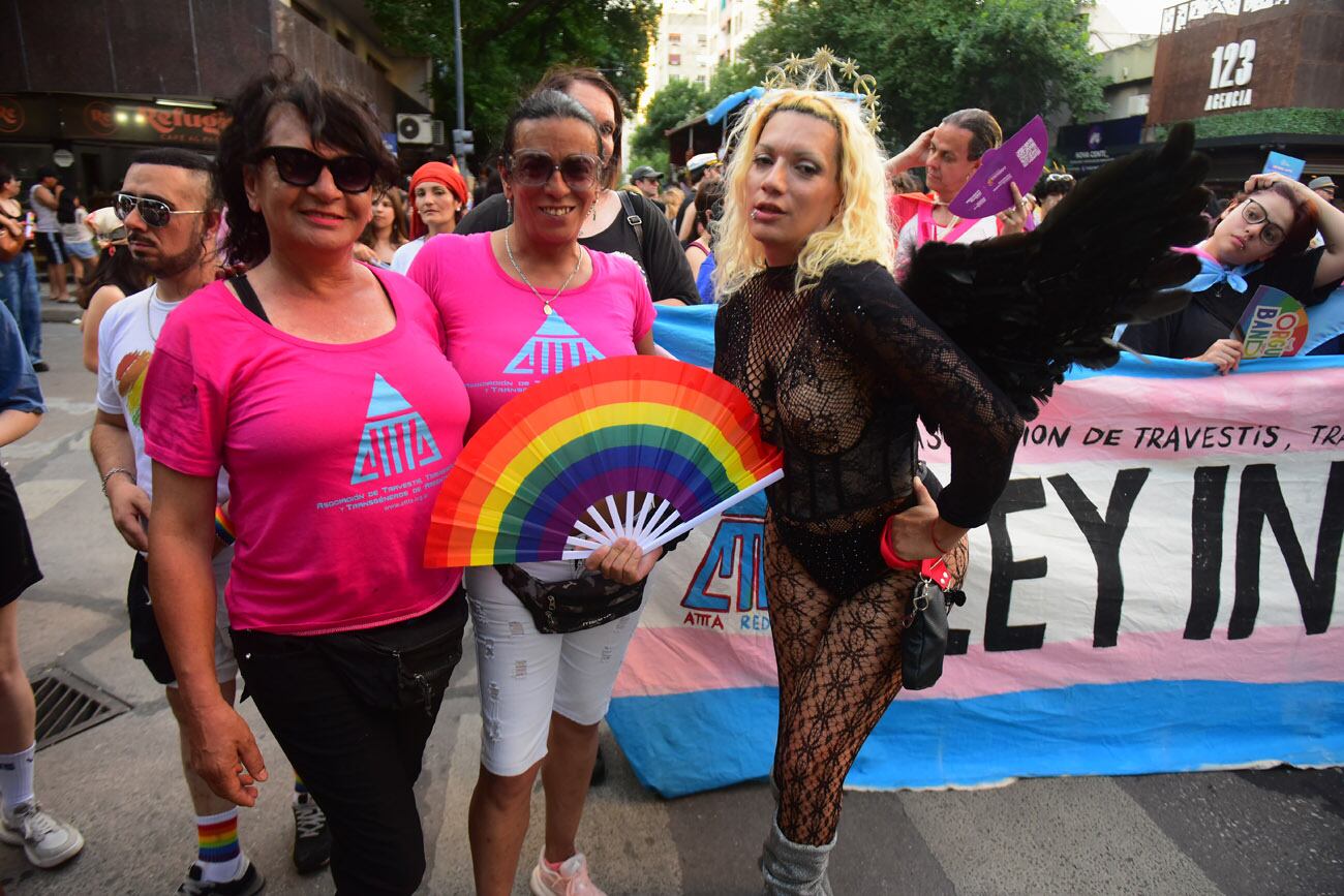 Marcha del Orgullo por las calles de Córdoba.  (Nicolás Bravo / La Voz)