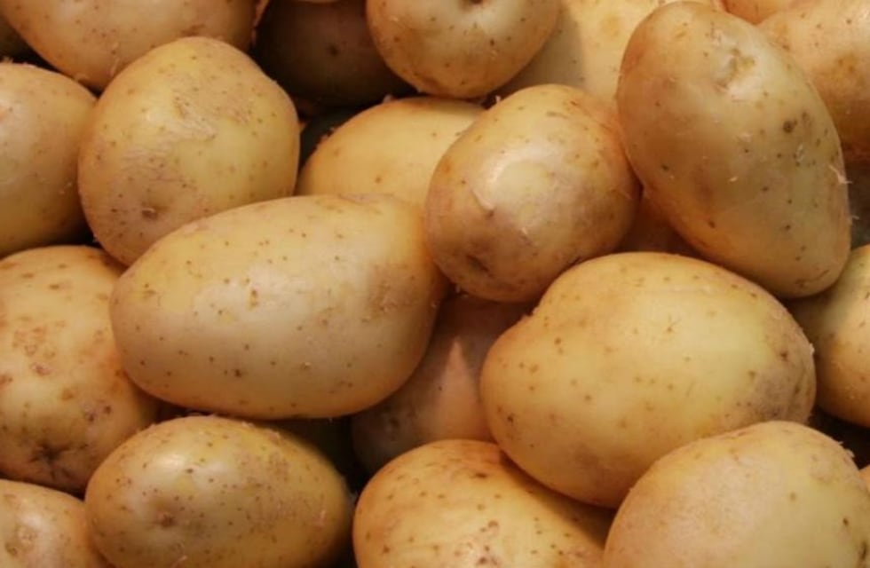 El drama de la inflación y su impacto en los alimentos esenciales: la papa aumentó más de 380% en el último año