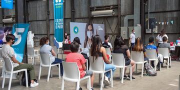 El ministerio de Salud informó que hasta la fecha se registraron en Mendoza 165.601 casos positivos confirmados Covid-19. Mariana Villa/Los Andes