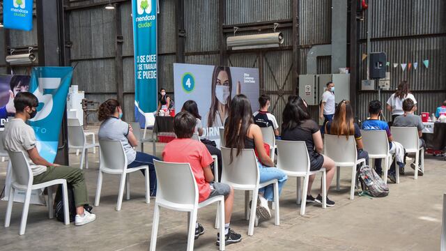 El ministerio de Salud informó que hasta la fecha se registraron en Mendoza 165.601 casos positivos confirmados Covid-19. Mariana Villa/Los Andes