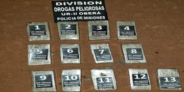 Efectivos policiales incautan casi 10 kilogramos de marihuana en Colonia Alberdi.