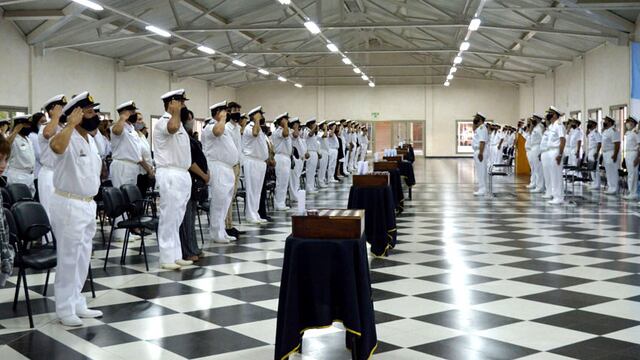 Se realizó la ceremonia de pase a retiro de 53 suboficiales