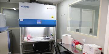 Laboratorio biomolecular en San Rafael.