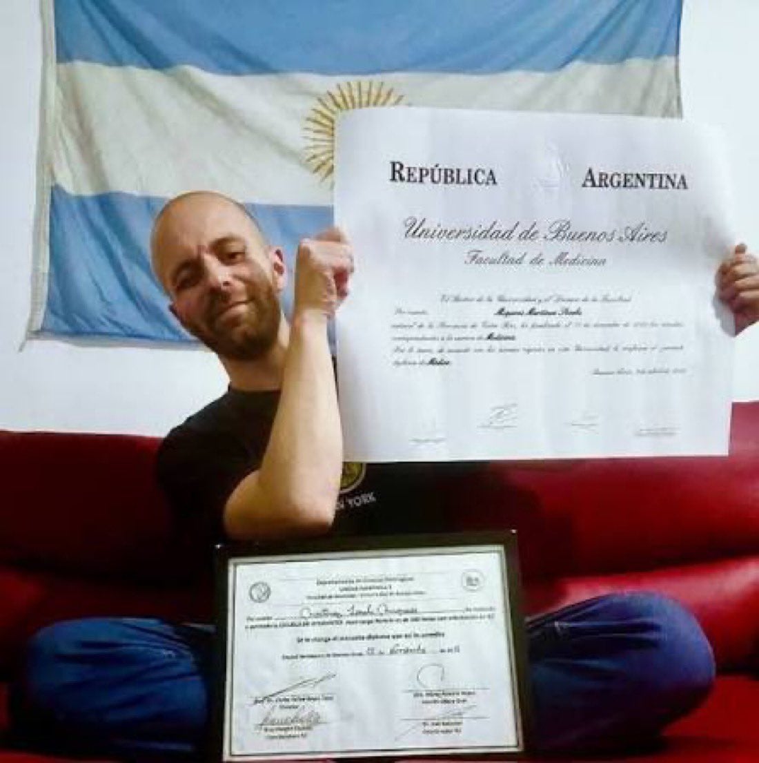 Miqueas Martínez Secchi. Médico denunciado por mensajes de extrema violencia.