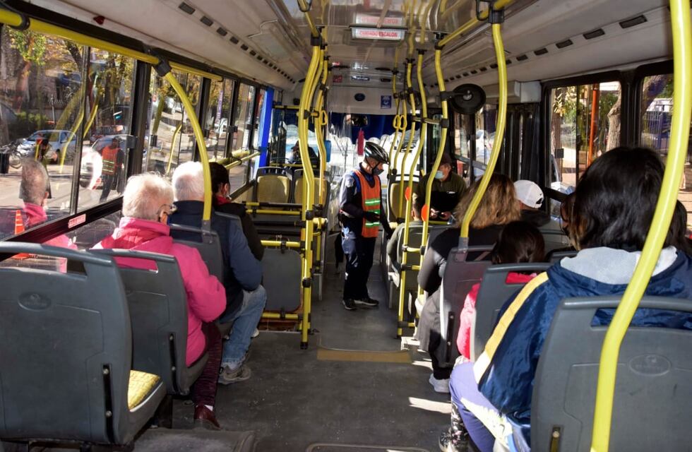 Coronavirus en Mendoza: durante el confinamiento cayó 60% la demanda del transporte público