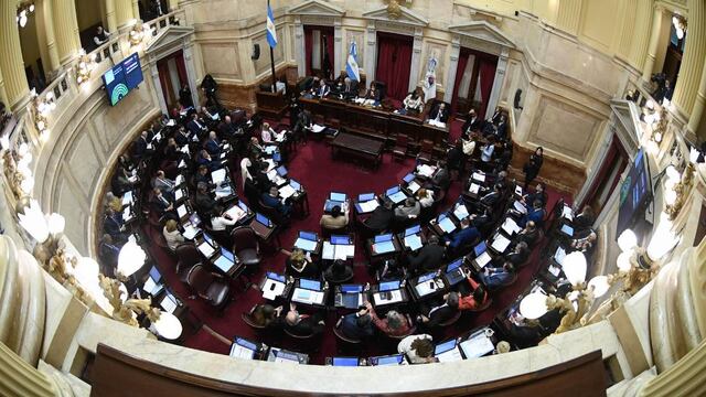 Una sesión en el Senado llena de tensiones