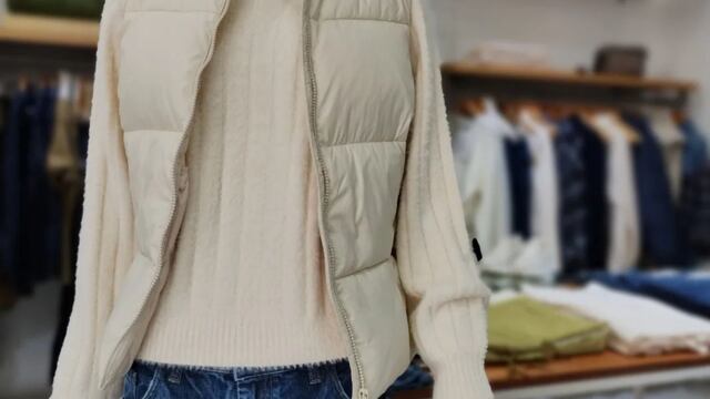 Outlet: una importante marca de ropa tiene descuentos de 40% en camperas y abrigos de la colección otoño invierno 2025