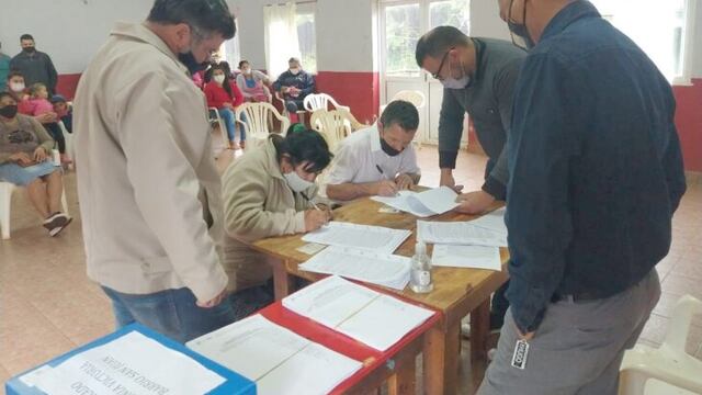 Los municipios de Colonia Victoria y Puerto Rico avanzan en la Regularización Dominial.