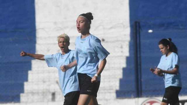 La puntaltense Sofía Mattos volvió a convertir dos goles para la selección de la Liga del Sur. (Foto: Emmanuel Briane-La Nueva).