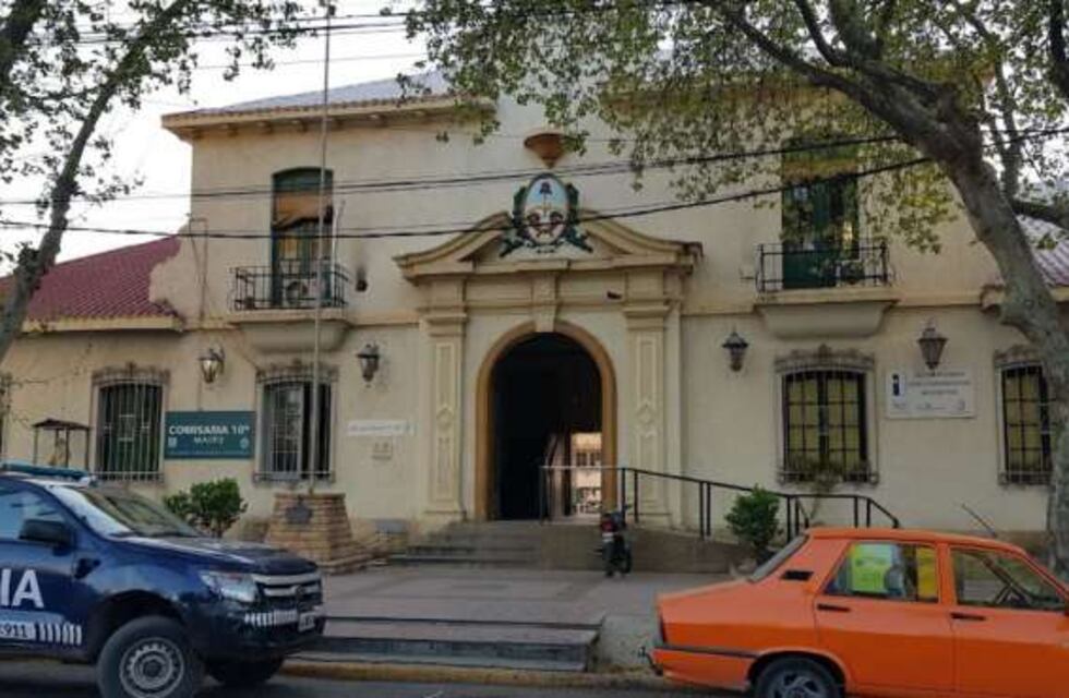 Detuvieron a un hombre acusado de abusar de su hija de 7 años mientras la cuidaba en Maipú