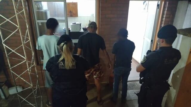 Terminaron detenidos tras robo a punta de cuchillo en Posadas.
