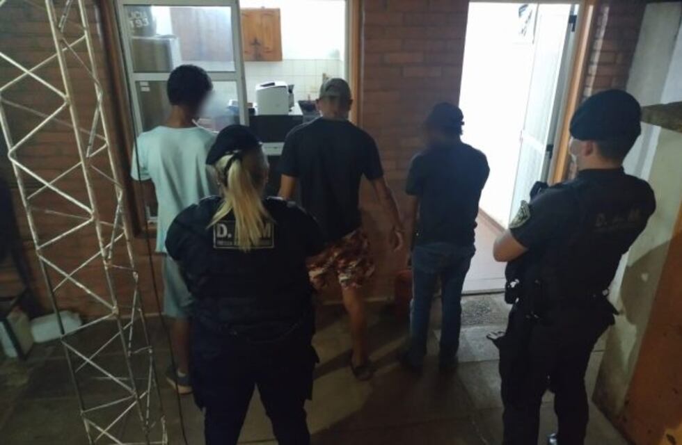 Terminaron detenidos tras robo a punta de cuchillo en Posadas