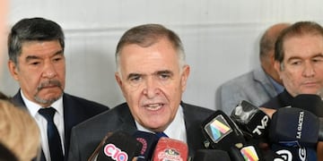 Osvaldo Jaldo destacó que en Tucumán los avances se lograron a través del diálogo, en contraste con la protesta salteña.